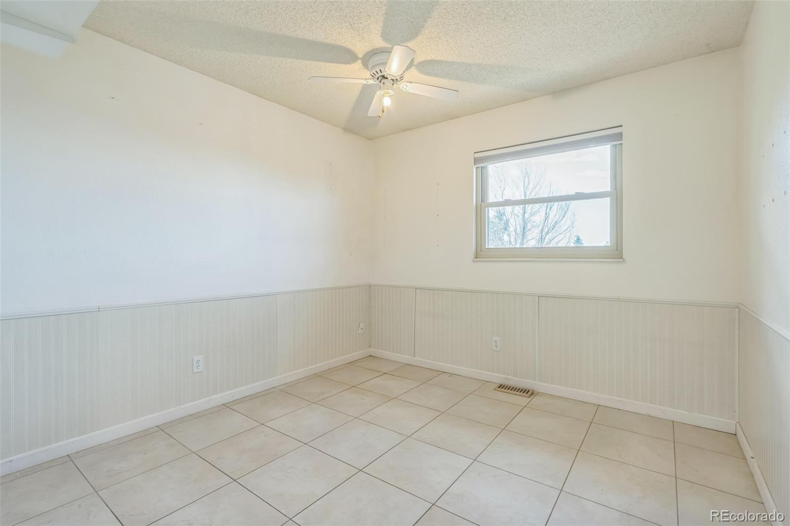 MLS Image #19 for 18  clover circle,colorado springs, Colorado