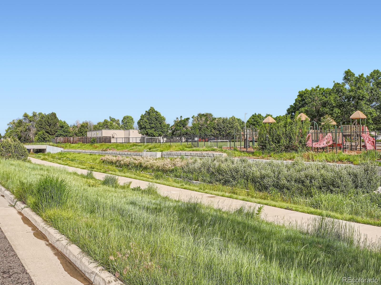 MLS Image #32 for 10479 e 25th drive,aurora, Colorado