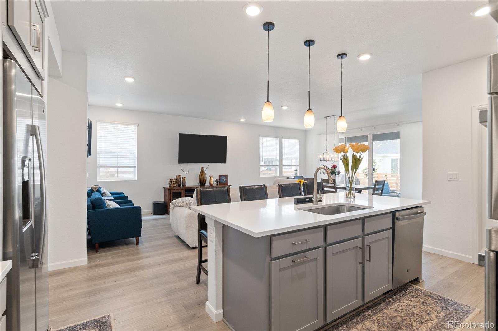 MLS Image #9 for 23936 e river front drive,aurora, Colorado