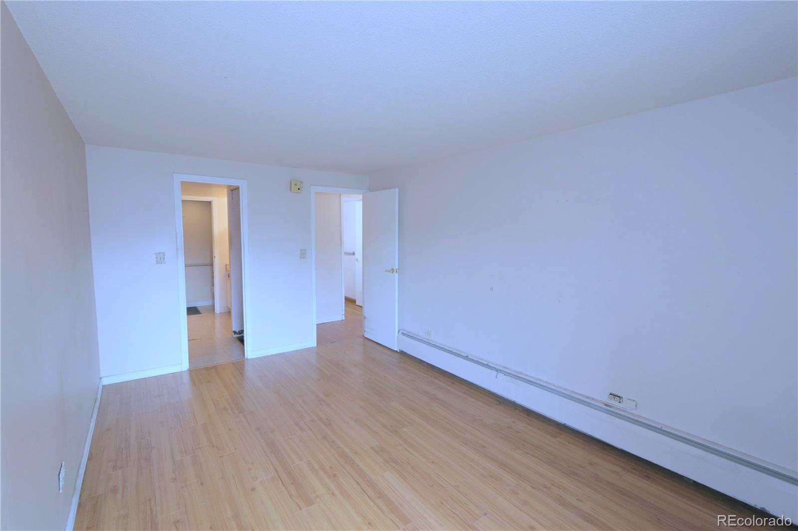 MLS Image #13 for 799  dahlia street,denver, Colorado