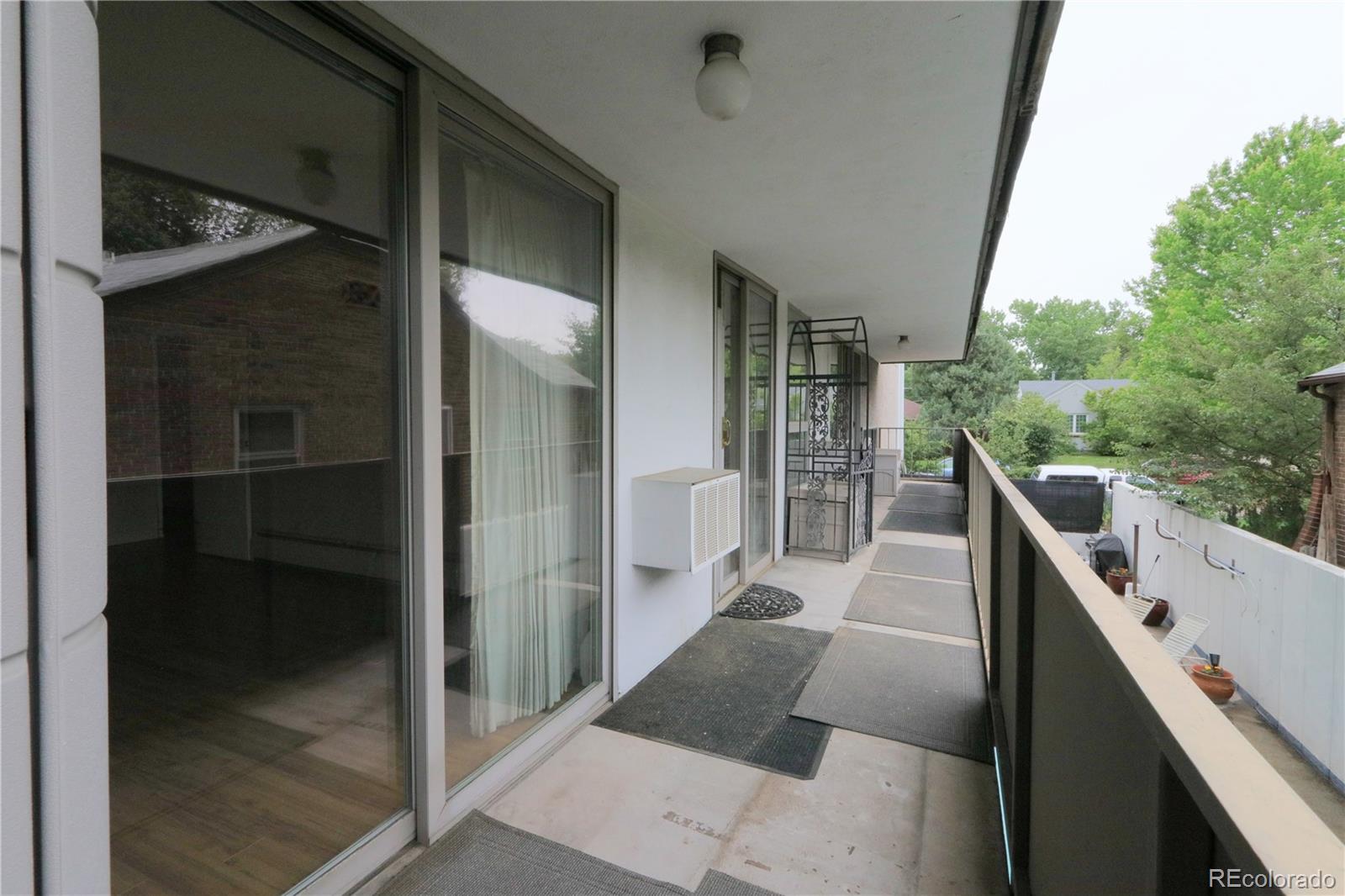 MLS Image #17 for 799  dahlia street,denver, Colorado