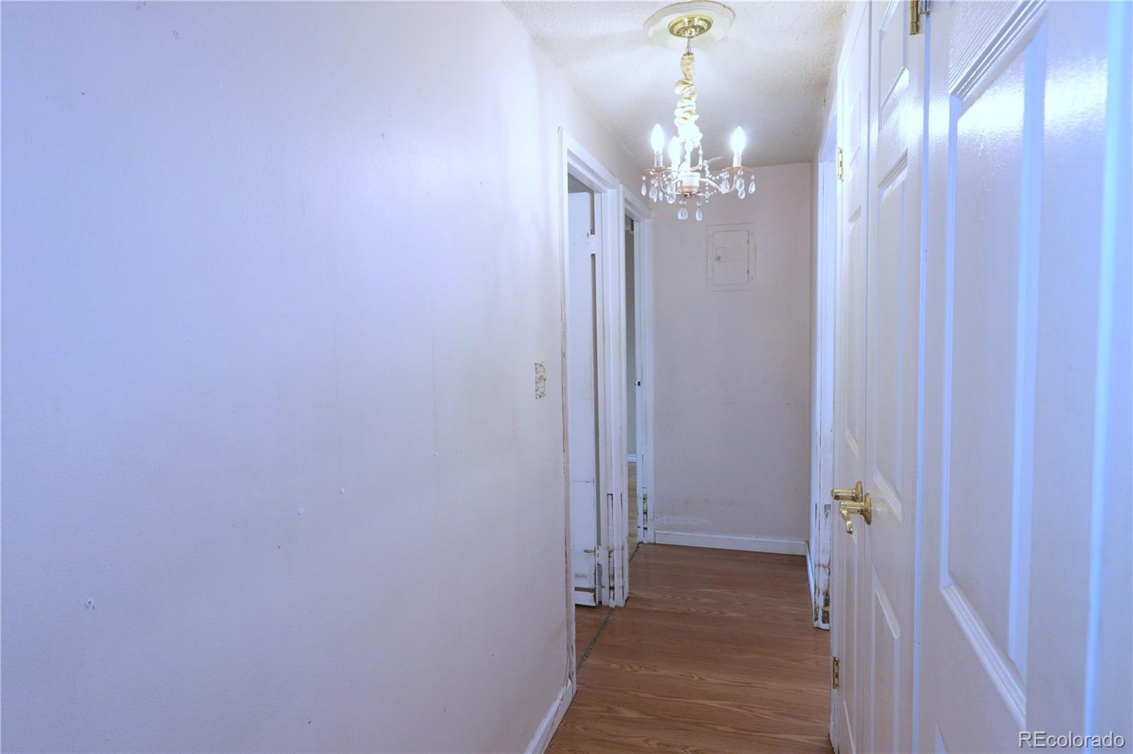 MLS Image #9 for 799  dahlia street,denver, Colorado