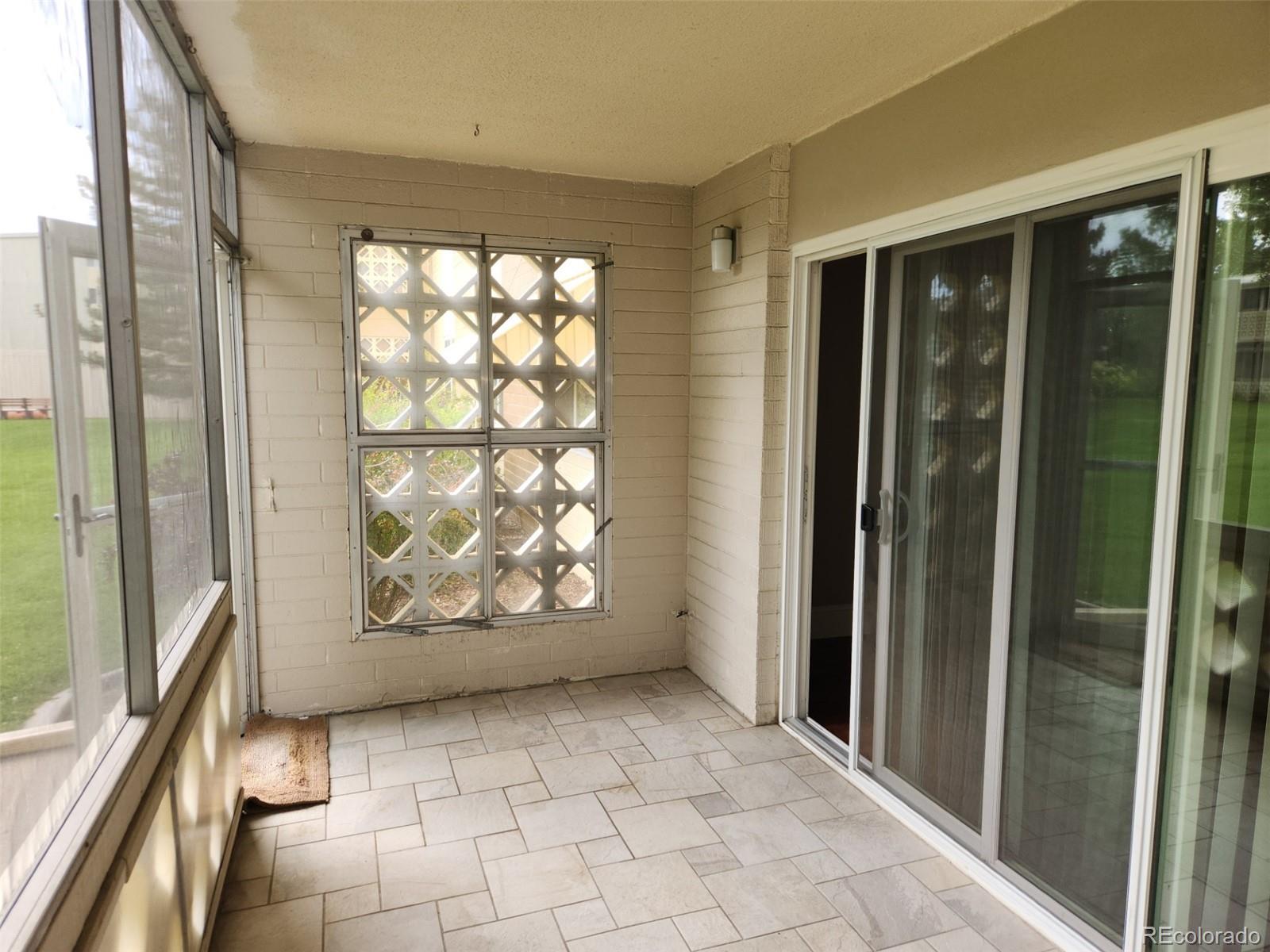 MLS Image #5 for 9300 e center avenue,denver, Colorado