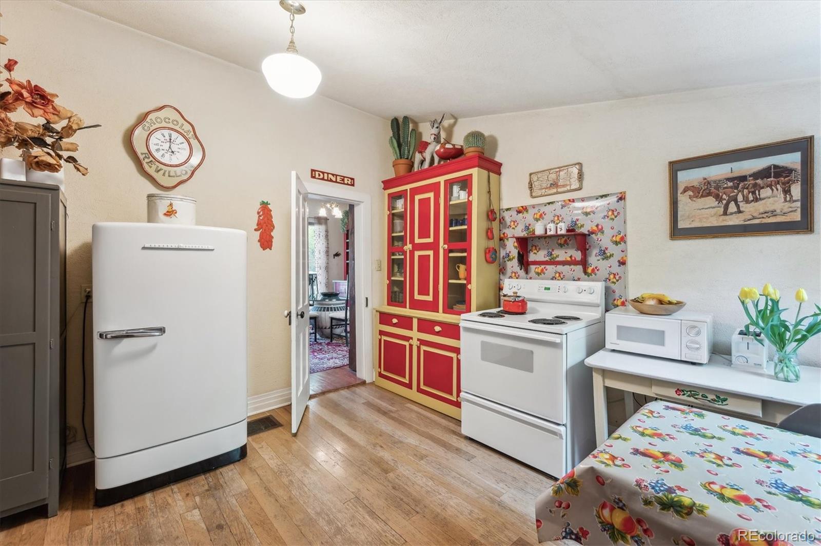 MLS Image #24 for 807  9th street,golden, Colorado