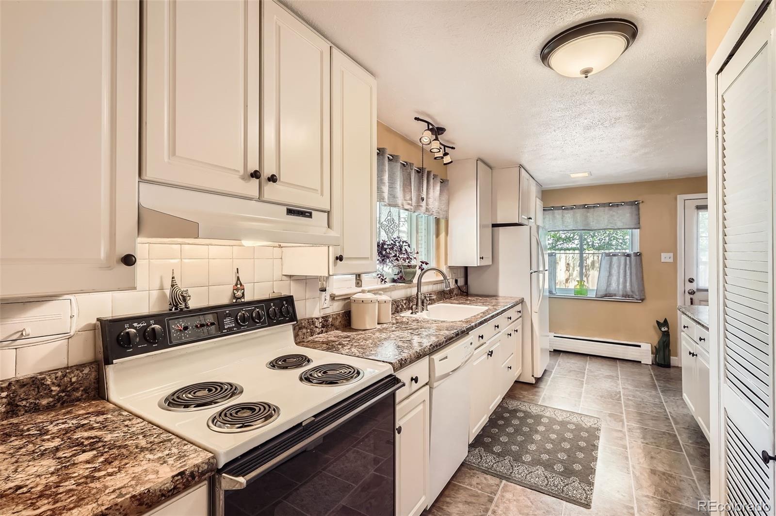 MLS Image #8 for 6940 w 63rd avenue,arvada, Colorado