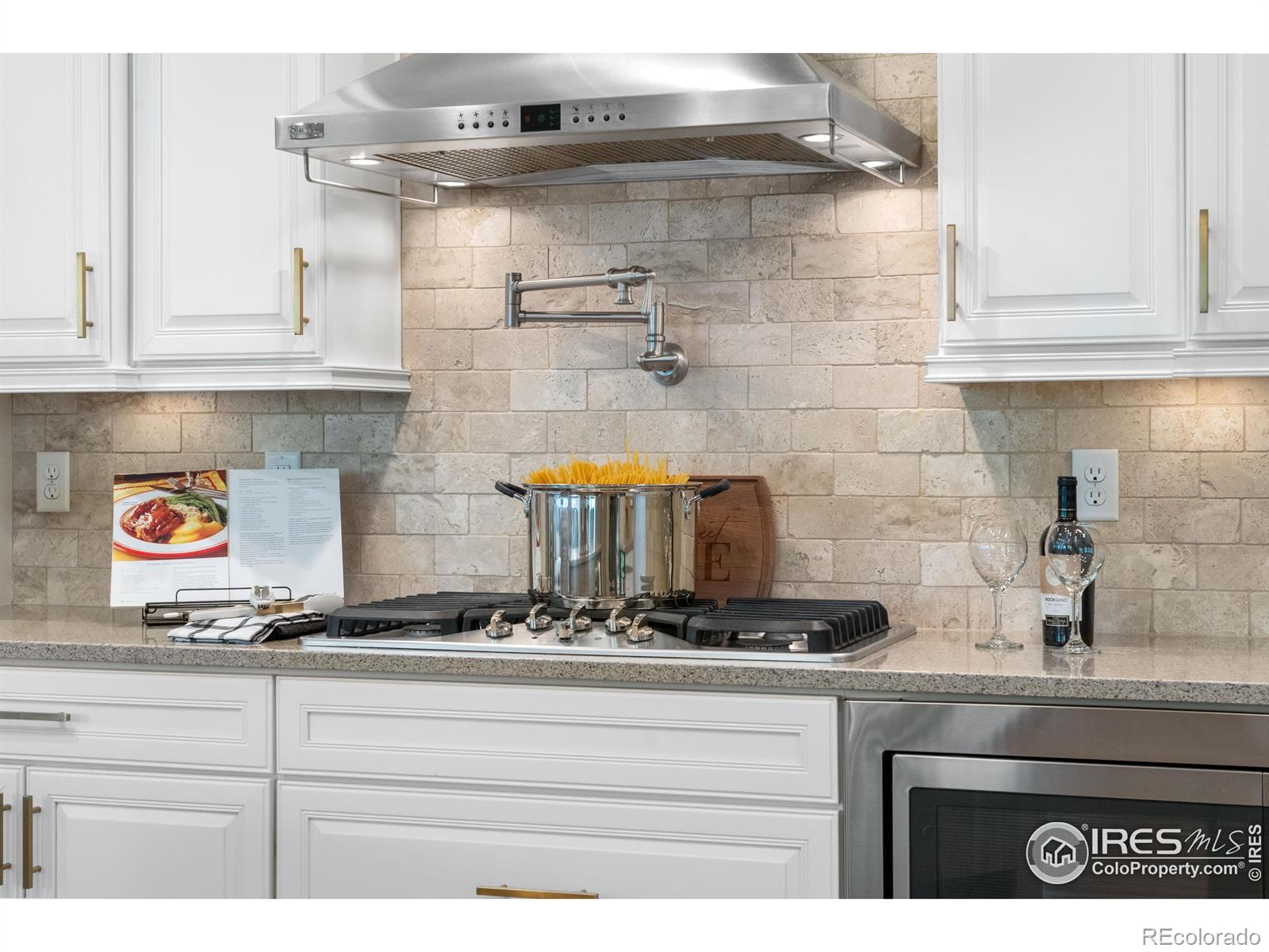 MLS Image #16 for 1976  cayman drive,windsor, Colorado