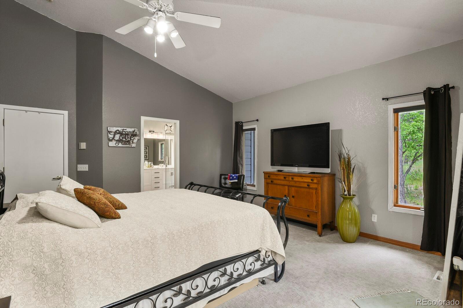 MLS Image #18 for 929  tenderfoot drive,larkspur, Colorado