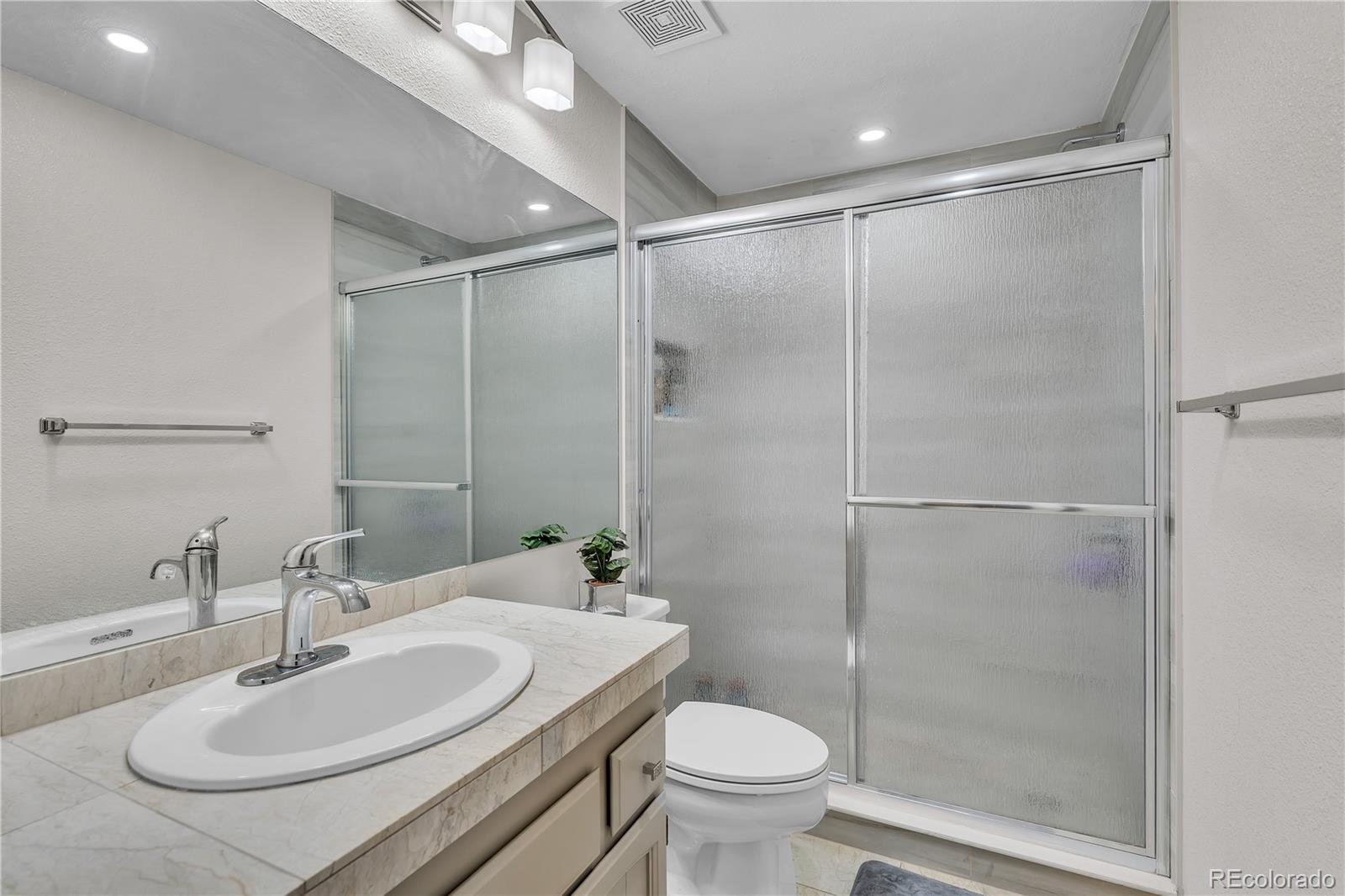 MLS Image #16 for 7183 s poplar street,centennial, Colorado