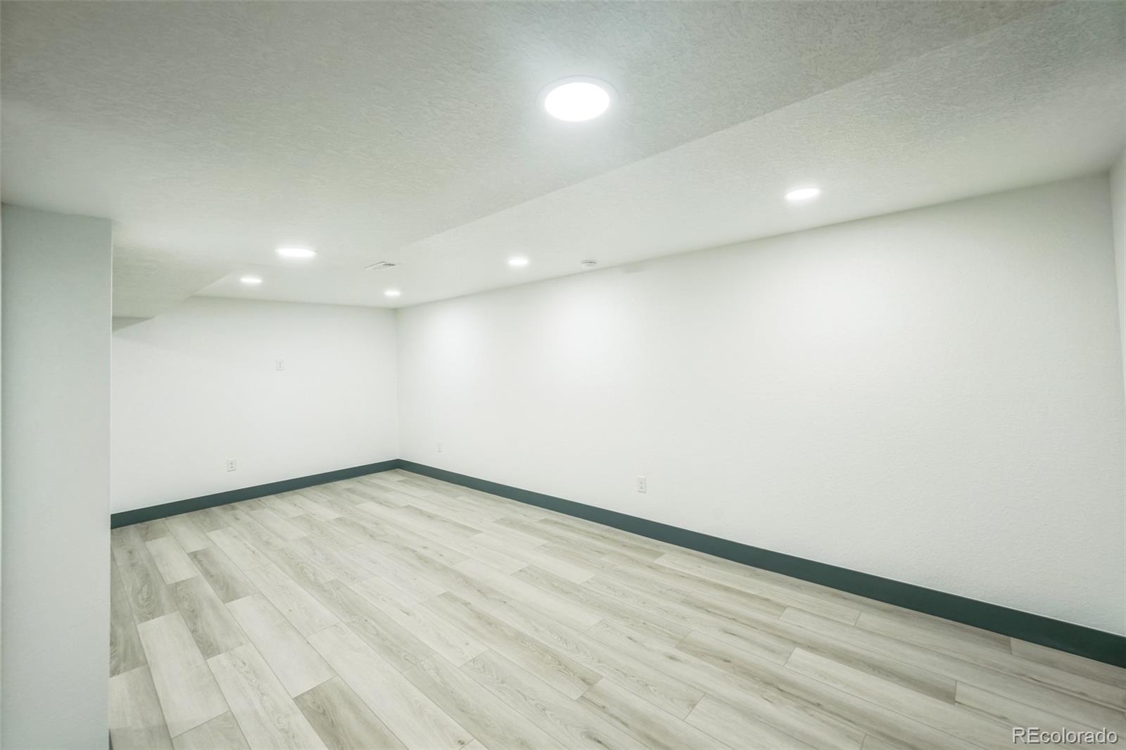 MLS Image #15 for 7810  larkwood street,commerce city, Colorado