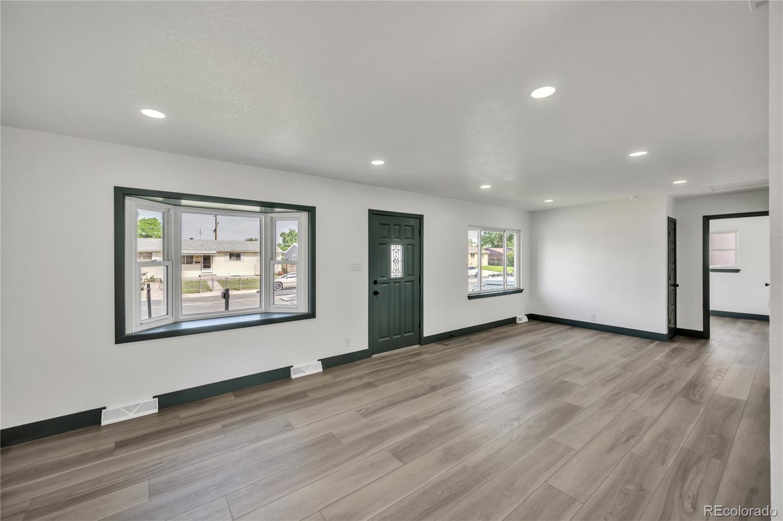 MLS Image #3 for 7810  larkwood street,commerce city, Colorado