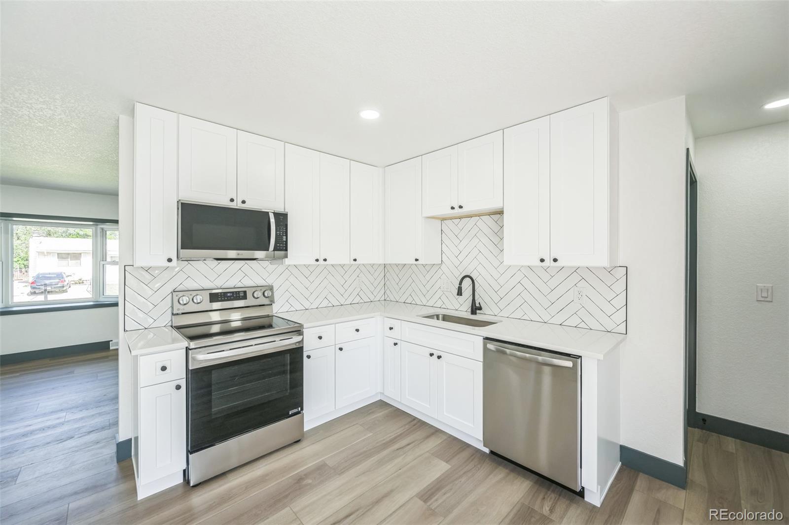 MLS Image #7 for 7810  larkwood street,commerce city, Colorado