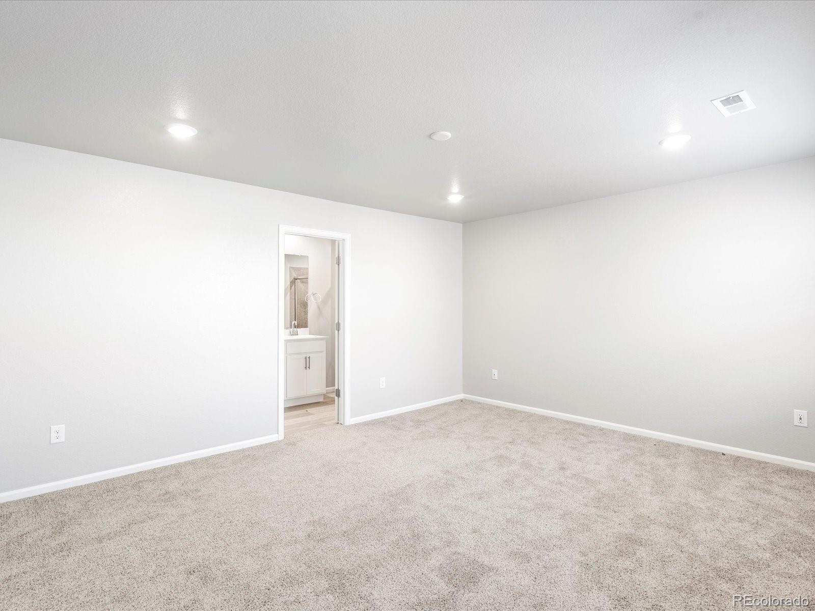 MLS Image #17 for 22495 e 7th place,aurora, Colorado