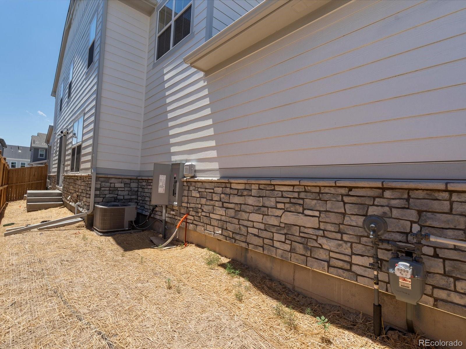 MLS Image #23 for 22495 e 7th place,aurora, Colorado