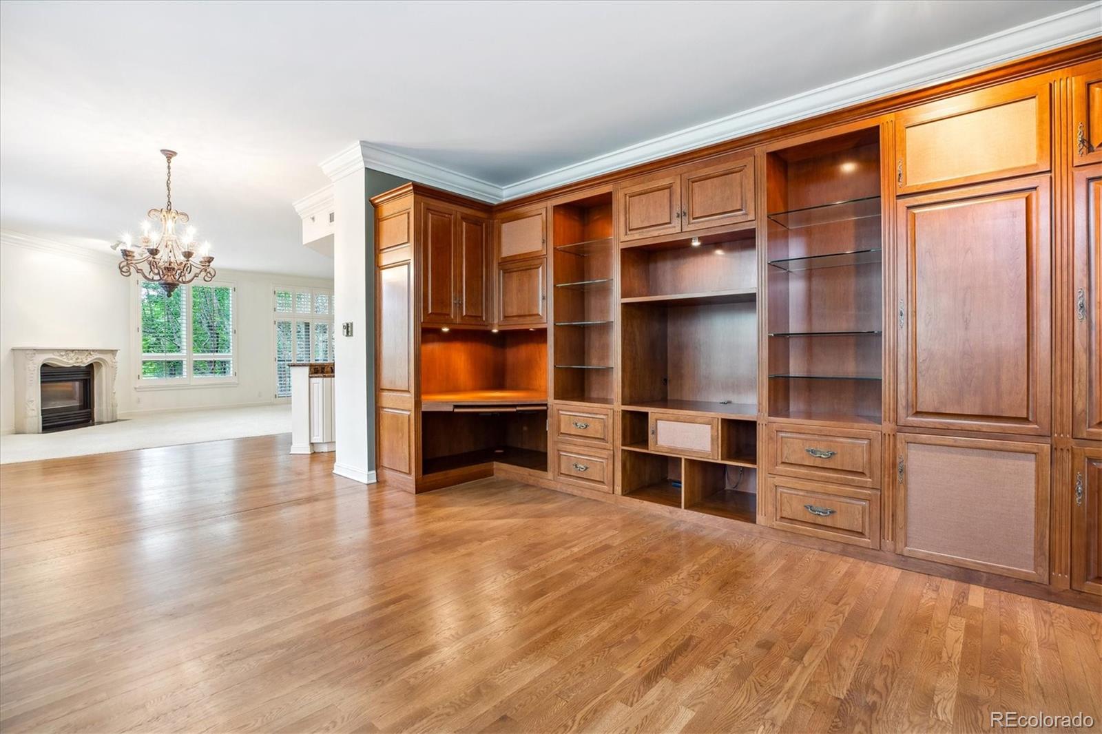 MLS Image #20 for 2400 e cherry creek south drive,denver, Colorado