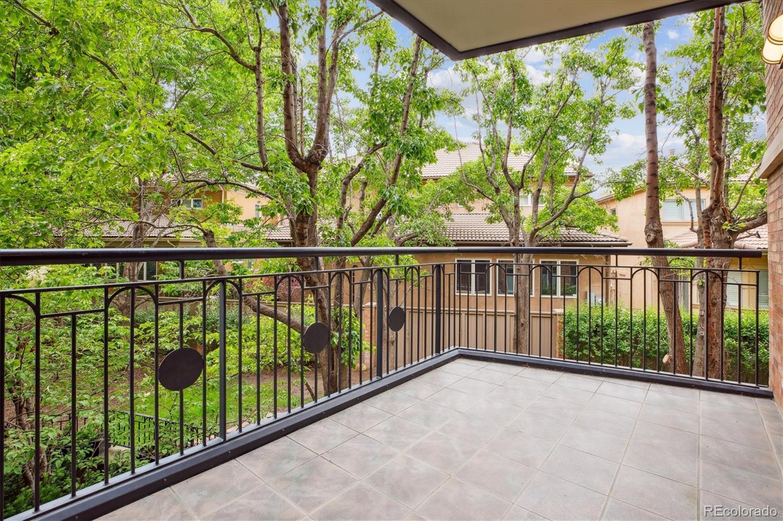 MLS Image #26 for 2400 e cherry creek south drive,denver, Colorado