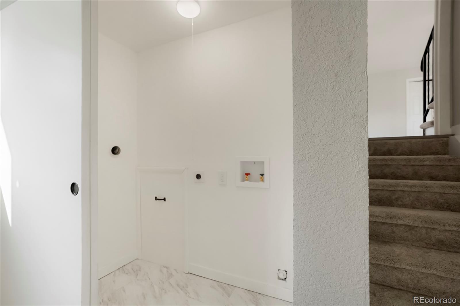 MLS Image #19 for 14544  march drive,denver, Colorado