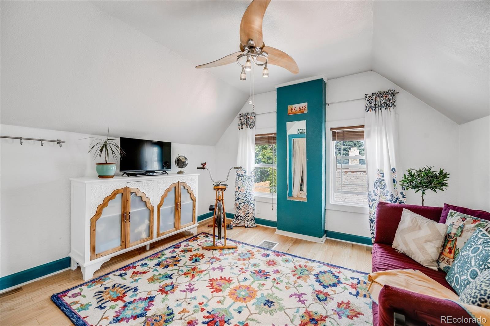 MLS Image #18 for 3106 n franklin street,denver, Colorado