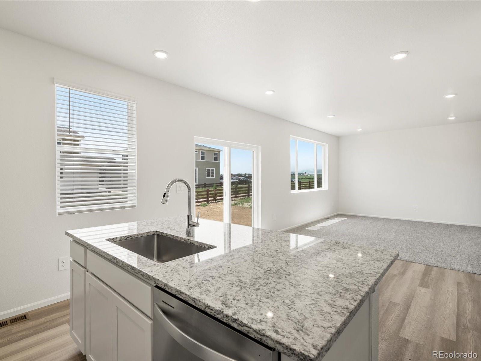 MLS Image #17 for 4694  sugarcane street,johnstown, Colorado