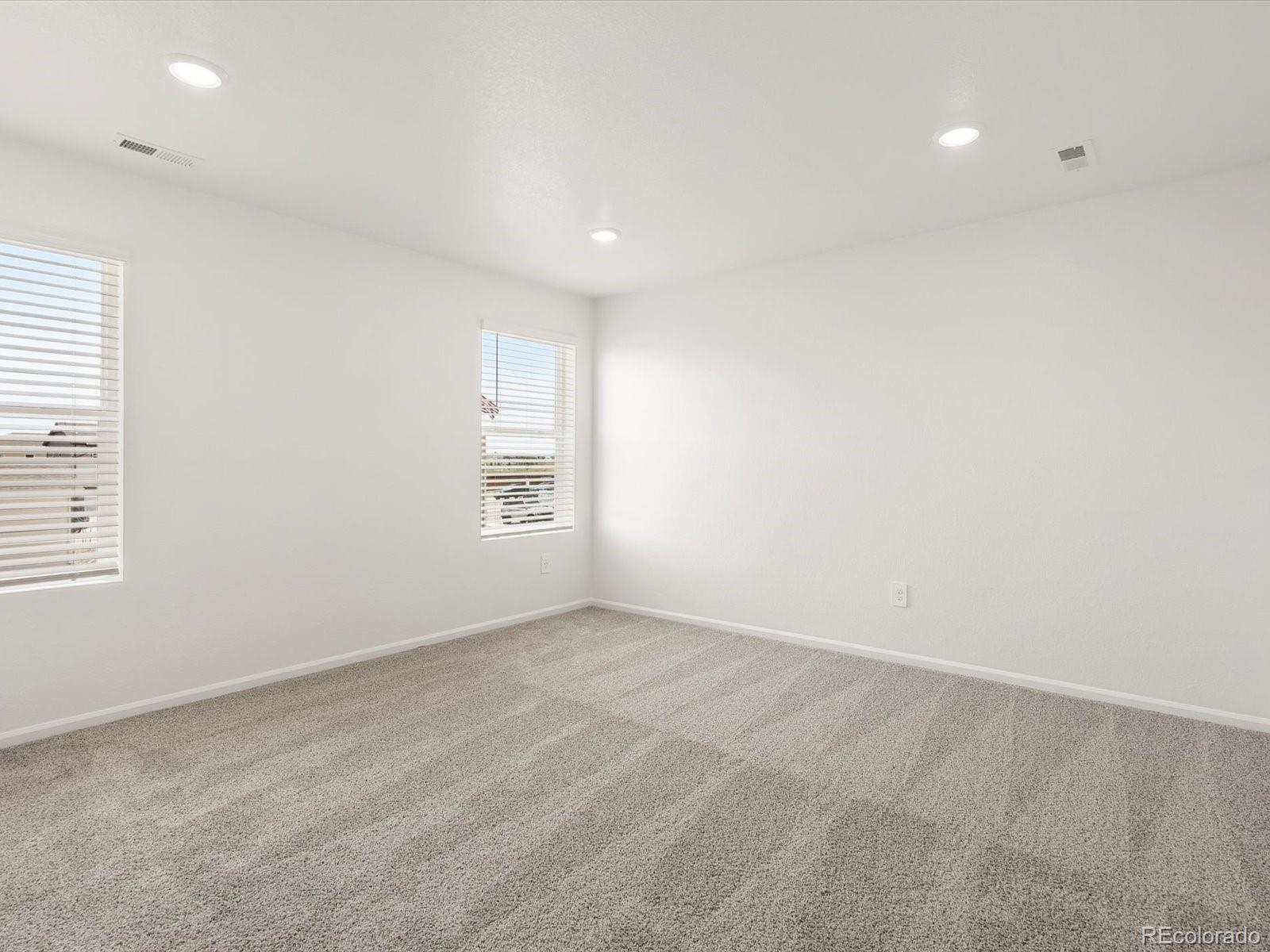 MLS Image #31 for 4694  sugarcane street,johnstown, Colorado