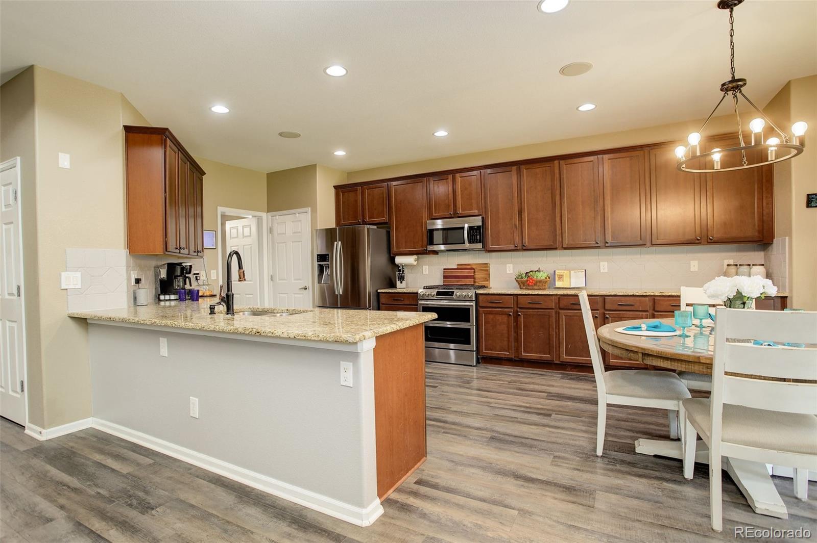 MLS Image #10 for 15122  fillmore way,thornton, Colorado