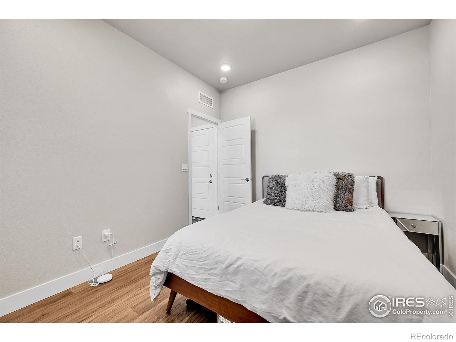 MLS Image #15 for 1575 w 68th avenue,denver, Colorado