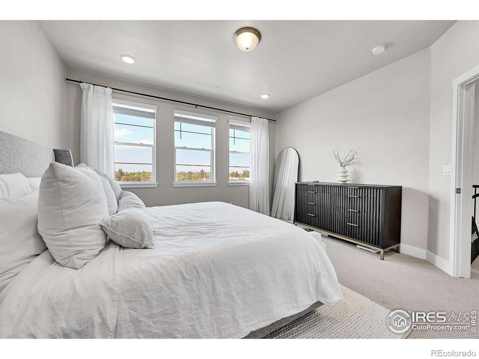 MLS Image #24 for 1575 w 68th avenue,denver, Colorado