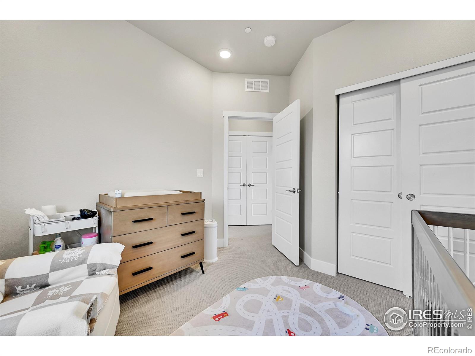 MLS Image #28 for 1575 w 68th avenue,denver, Colorado