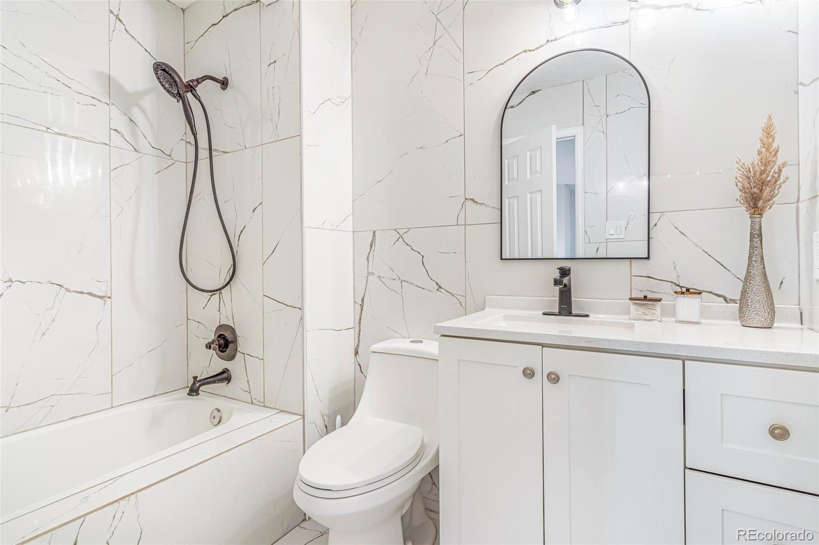 MLS Image #10 for 18751 e mexico avenue,aurora, Colorado
