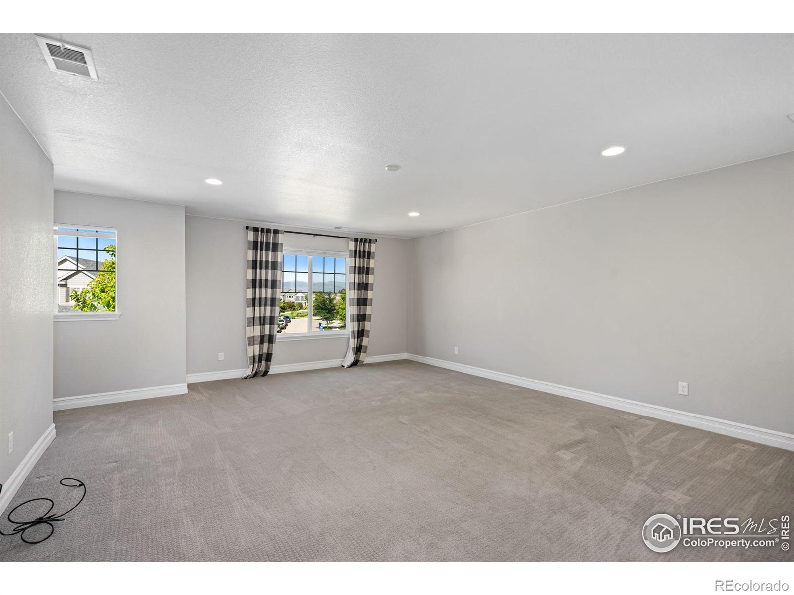 MLS Image #12 for 5902  yellow creek drive,fort collins, Colorado