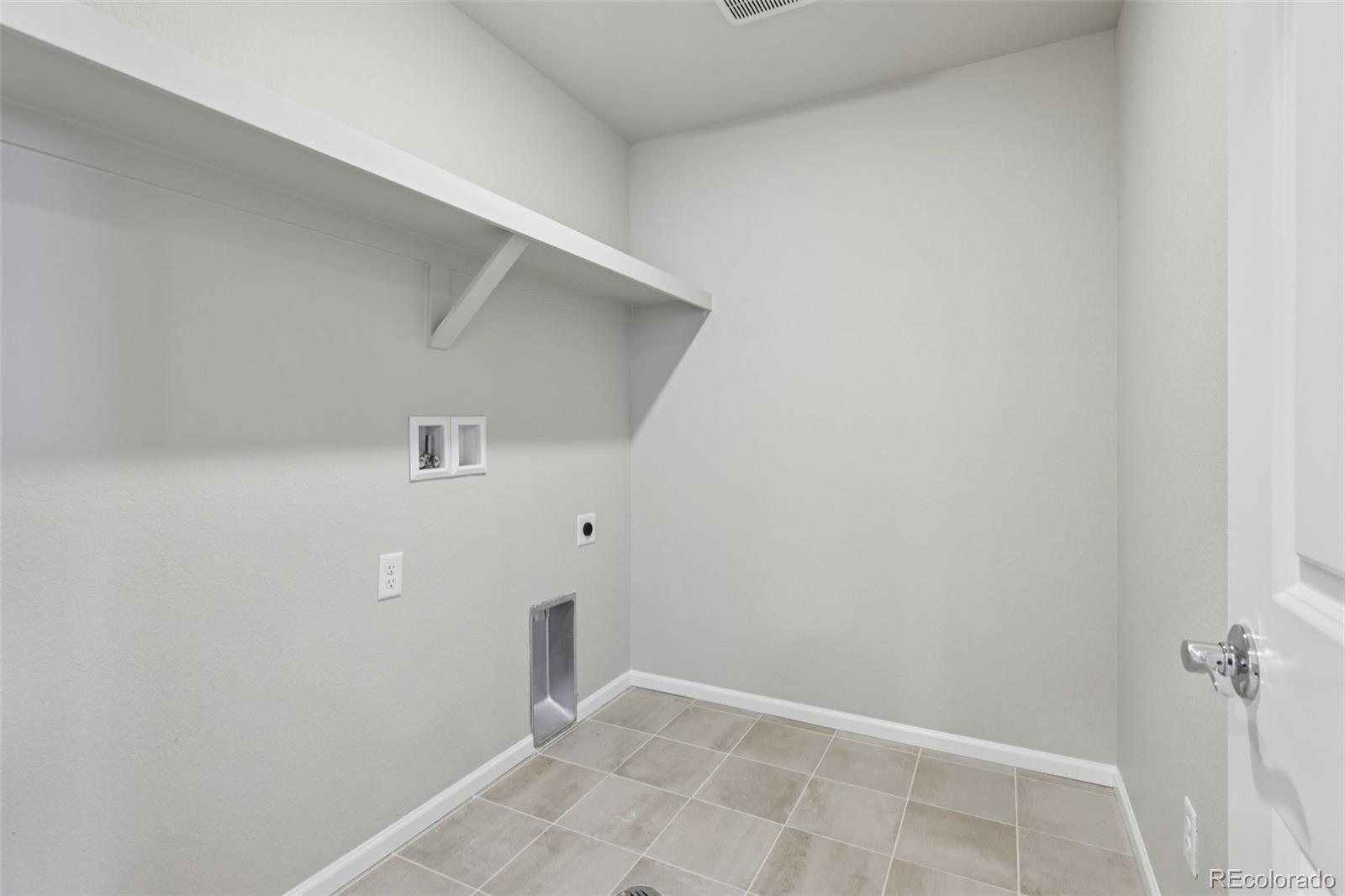 MLS Image #13 for 7241  goldbloom lane,littleton, Colorado