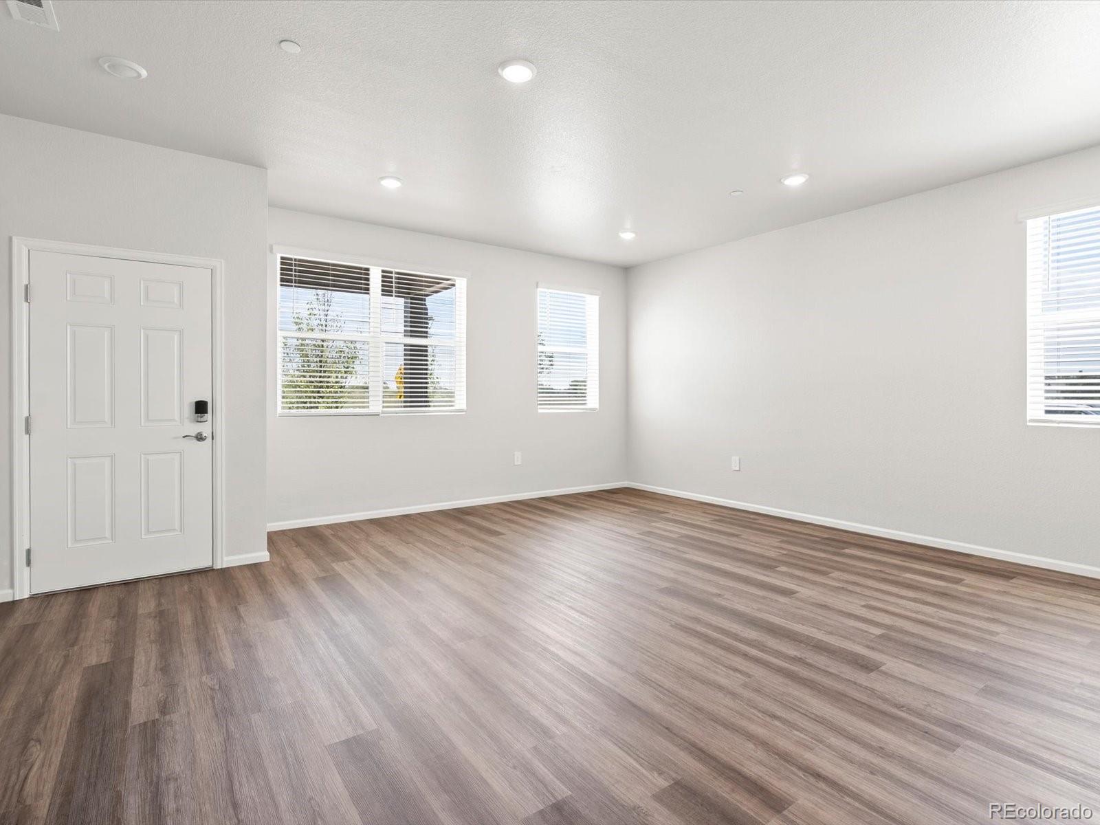 MLS Image #5 for 1620  riverplace drive,windsor, Colorado