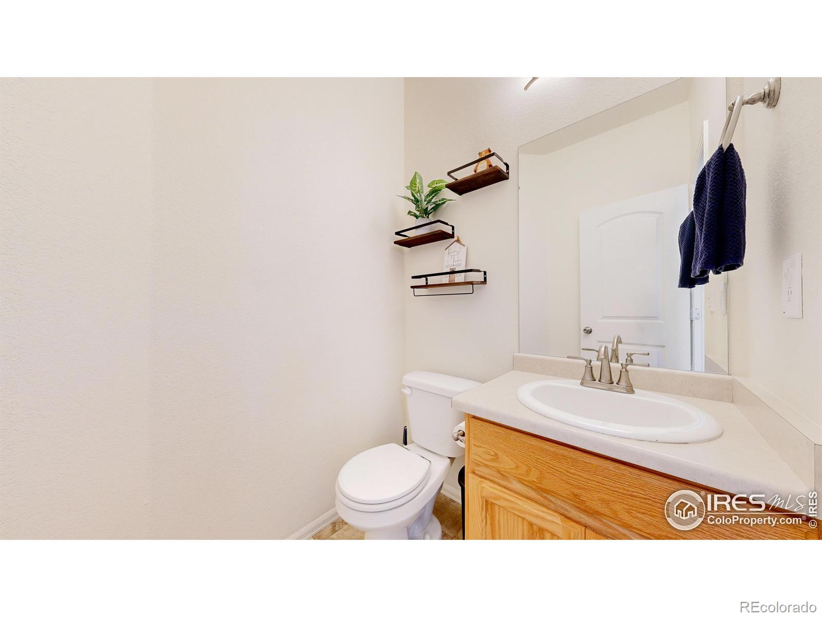 MLS Image #11 for 1661  rise drive,windsor, Colorado