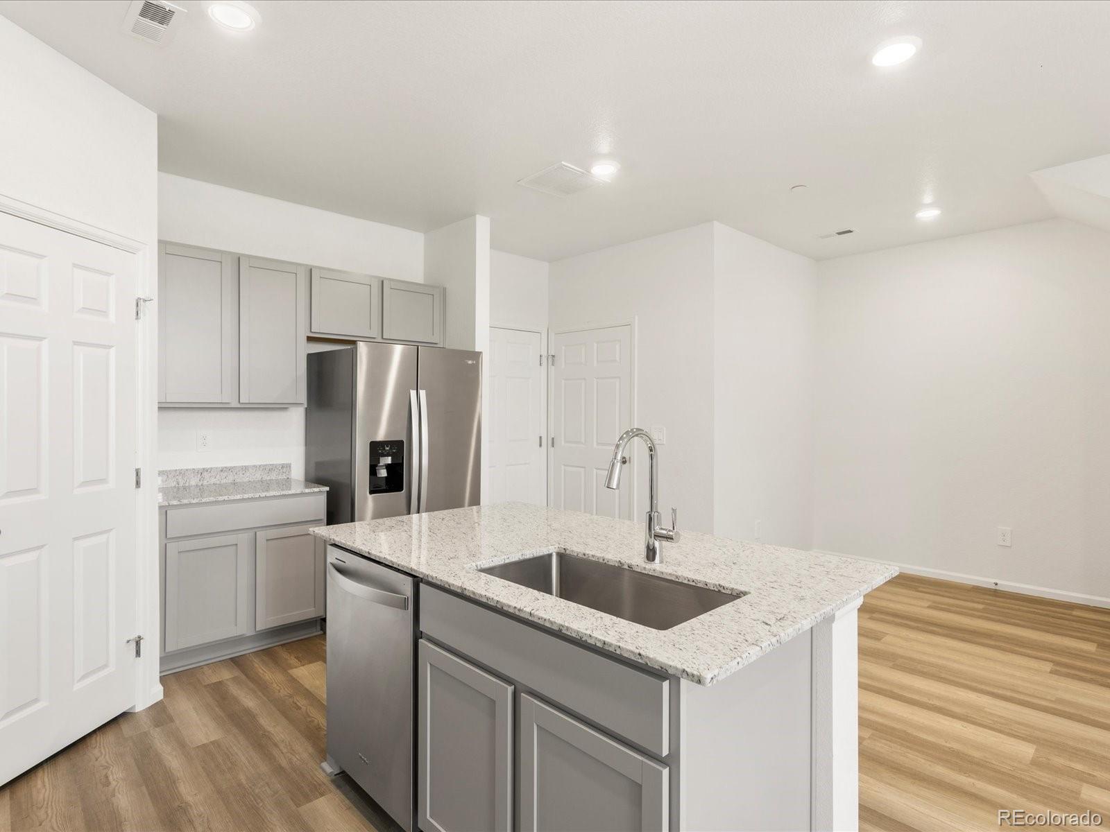 MLS Image #8 for 1620  riverplace drive,windsor, Colorado
