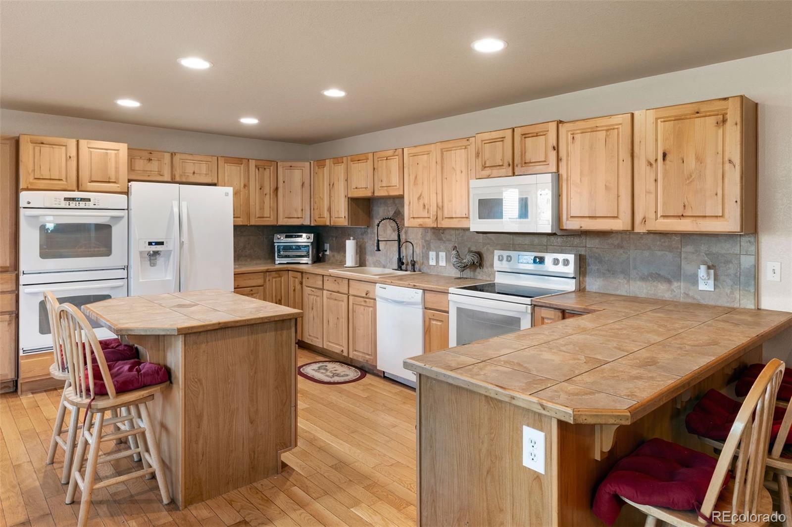 MLS Image #12 for 20995  county road 28 ,hudson, Colorado