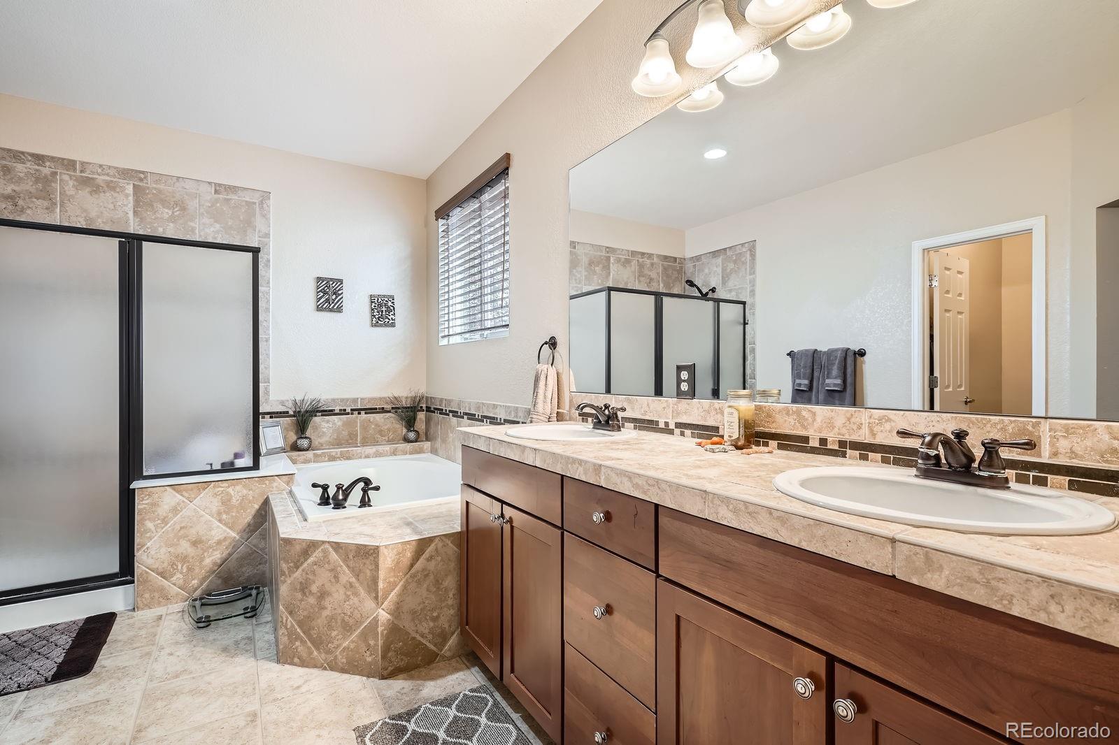 MLS Image #14 for 15056  fillmore way,thornton, Colorado