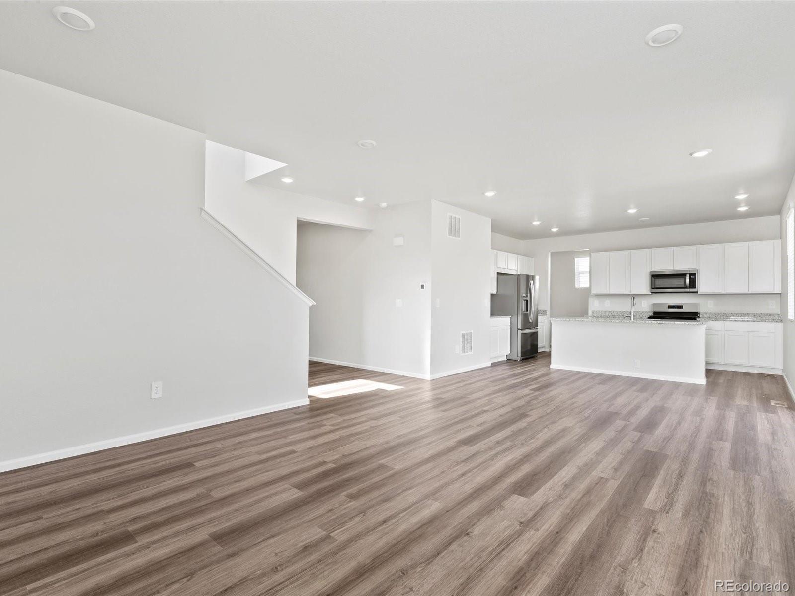MLS Image #10 for 1023  odessa lake road,severance, Colorado