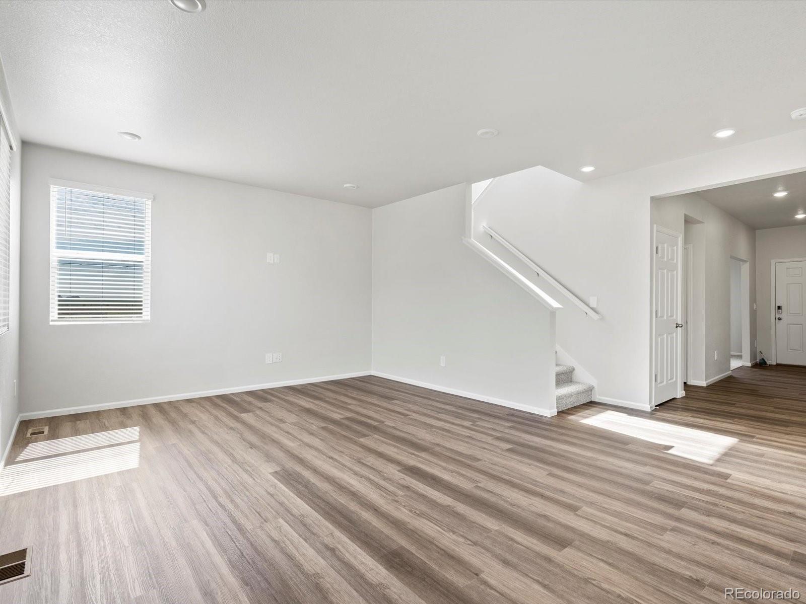 MLS Image #11 for 1023  odessa lake road,severance, Colorado