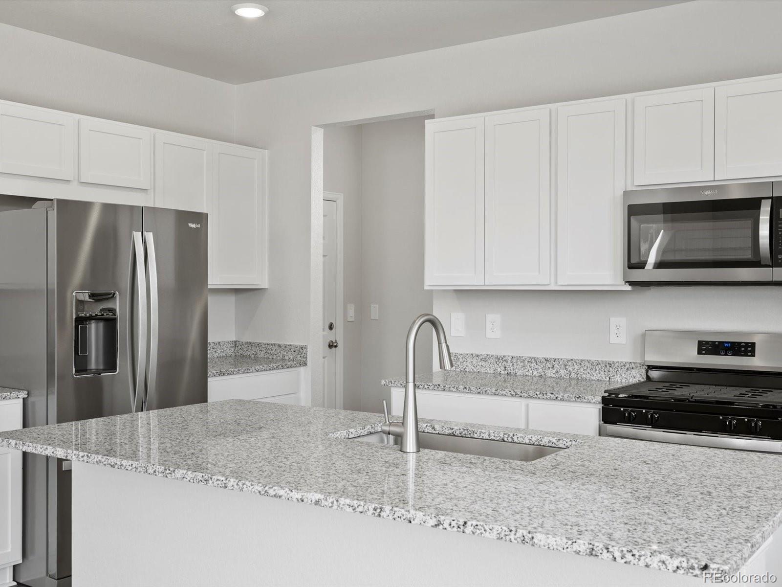 MLS Image #13 for 1023  odessa lake road,severance, Colorado