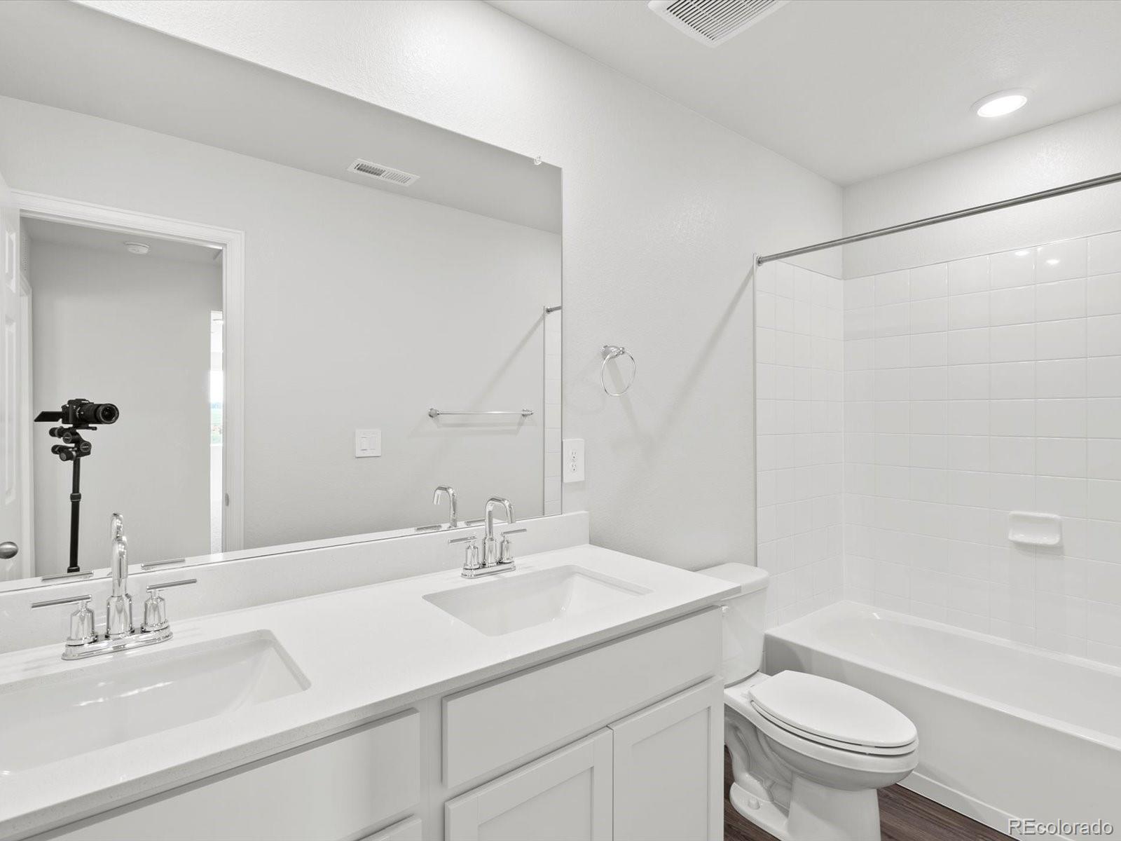 MLS Image #37 for 1023  odessa lake road,severance, Colorado