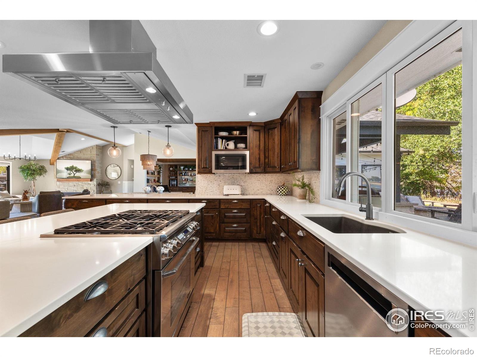 MLS Image #11 for 1510  westshore drive,loveland, Colorado