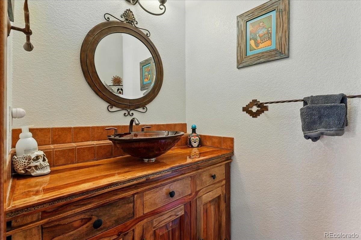 MLS Image #15 for 321  bowie road,penrose, Colorado