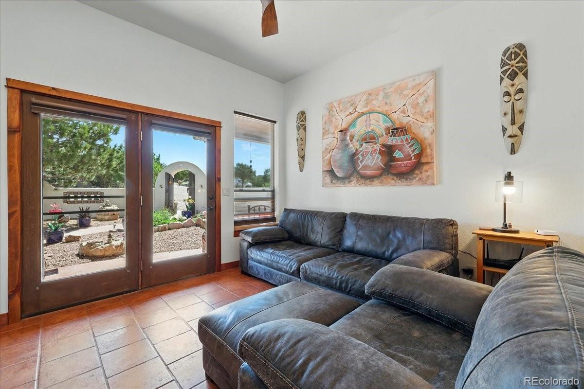 MLS Image #19 for 321  bowie road,penrose, Colorado