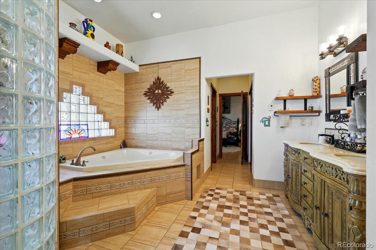 MLS Image #25 for 321  bowie road,penrose, Colorado