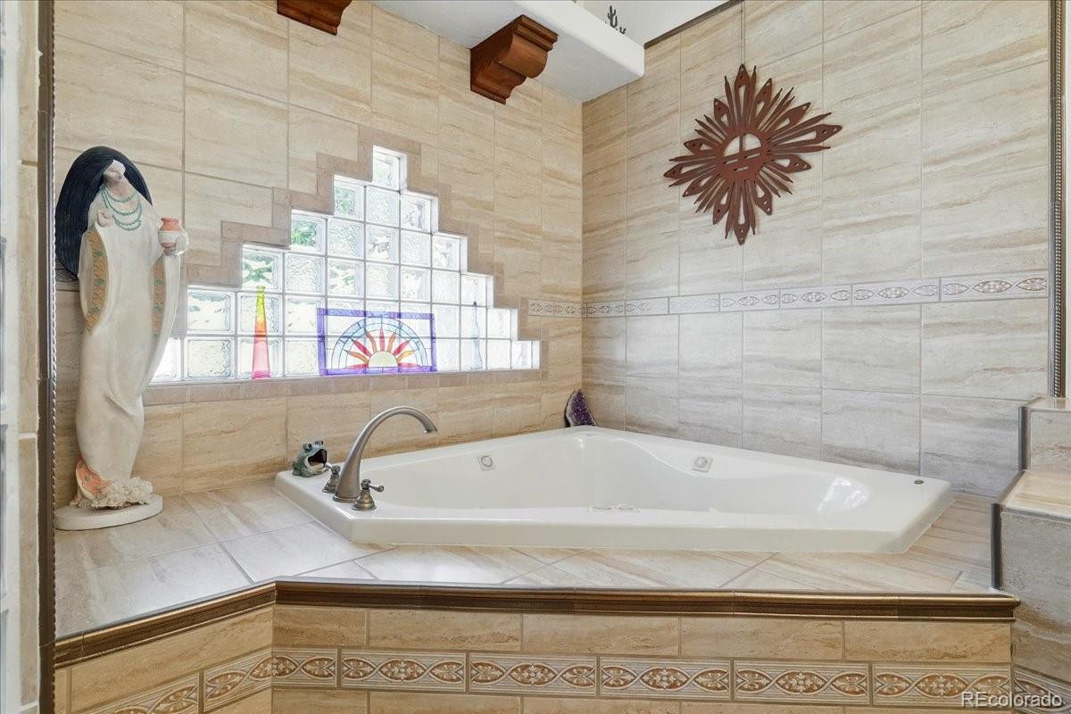 MLS Image #26 for 321  bowie road,penrose, Colorado
