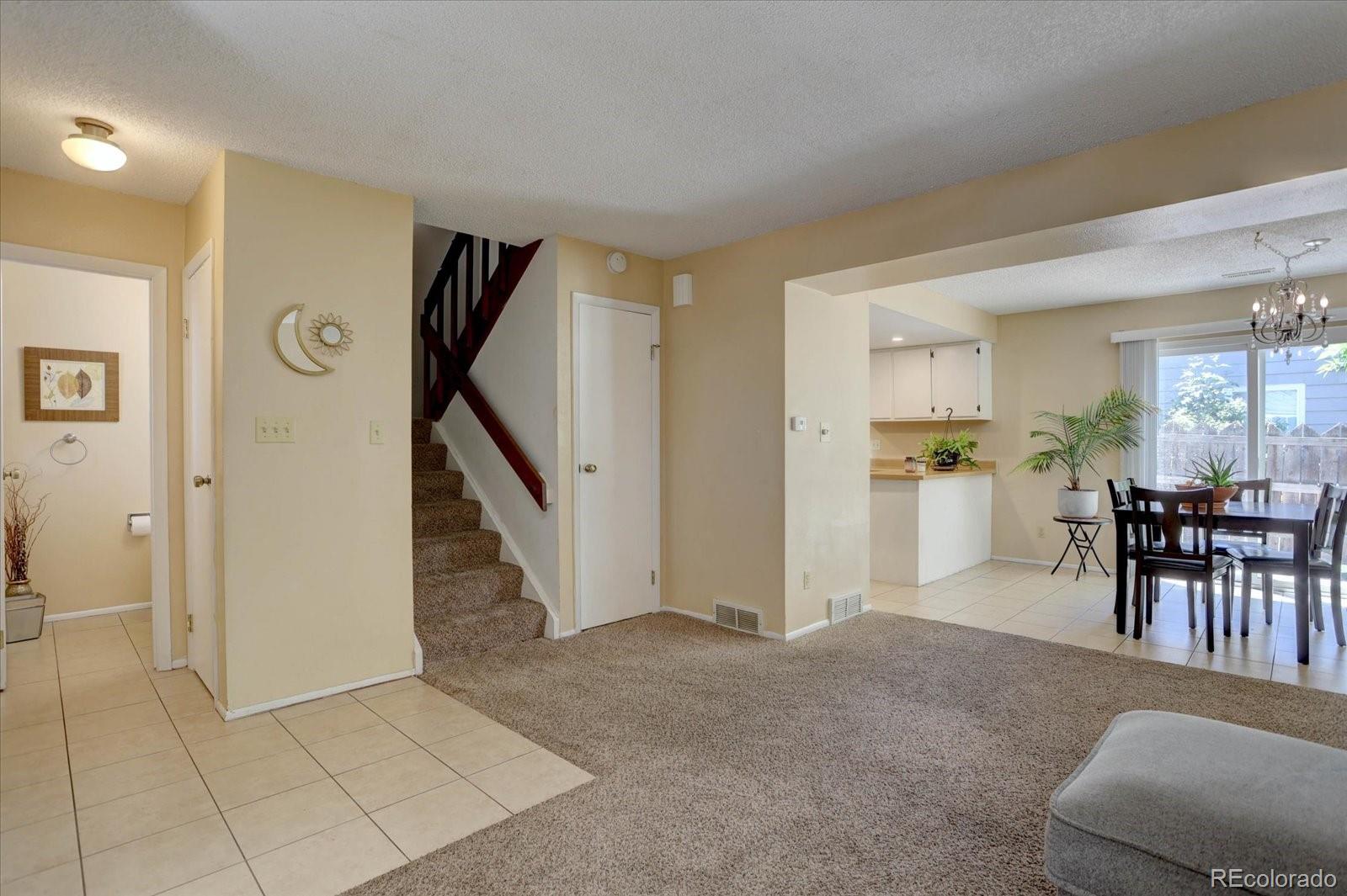 MLS Image #4 for 562 w crestline circle 7d,littleton, Colorado