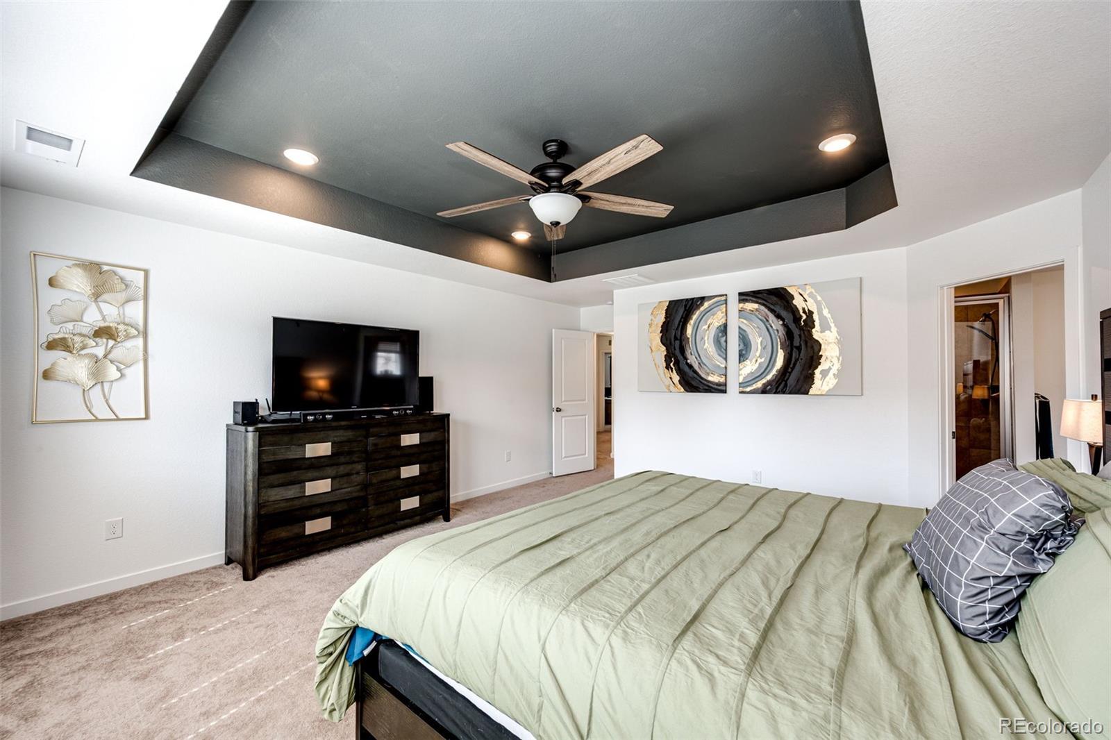 MLS Image #18 for 985 s elk way,aurora, Colorado