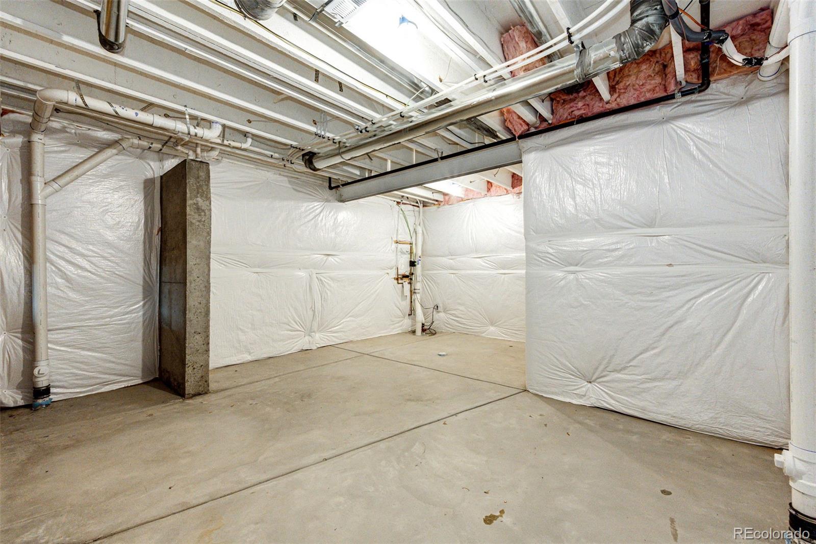 MLS Image #31 for 985 s elk way,aurora, Colorado