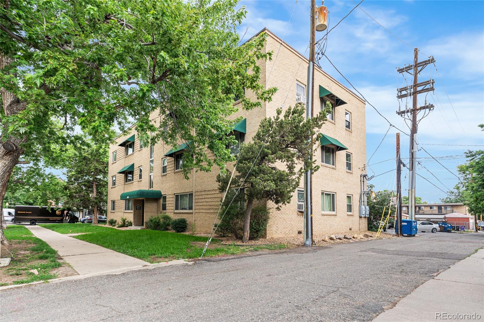 MLS Image #28 for 2100 n franklin street 5,denver, Colorado