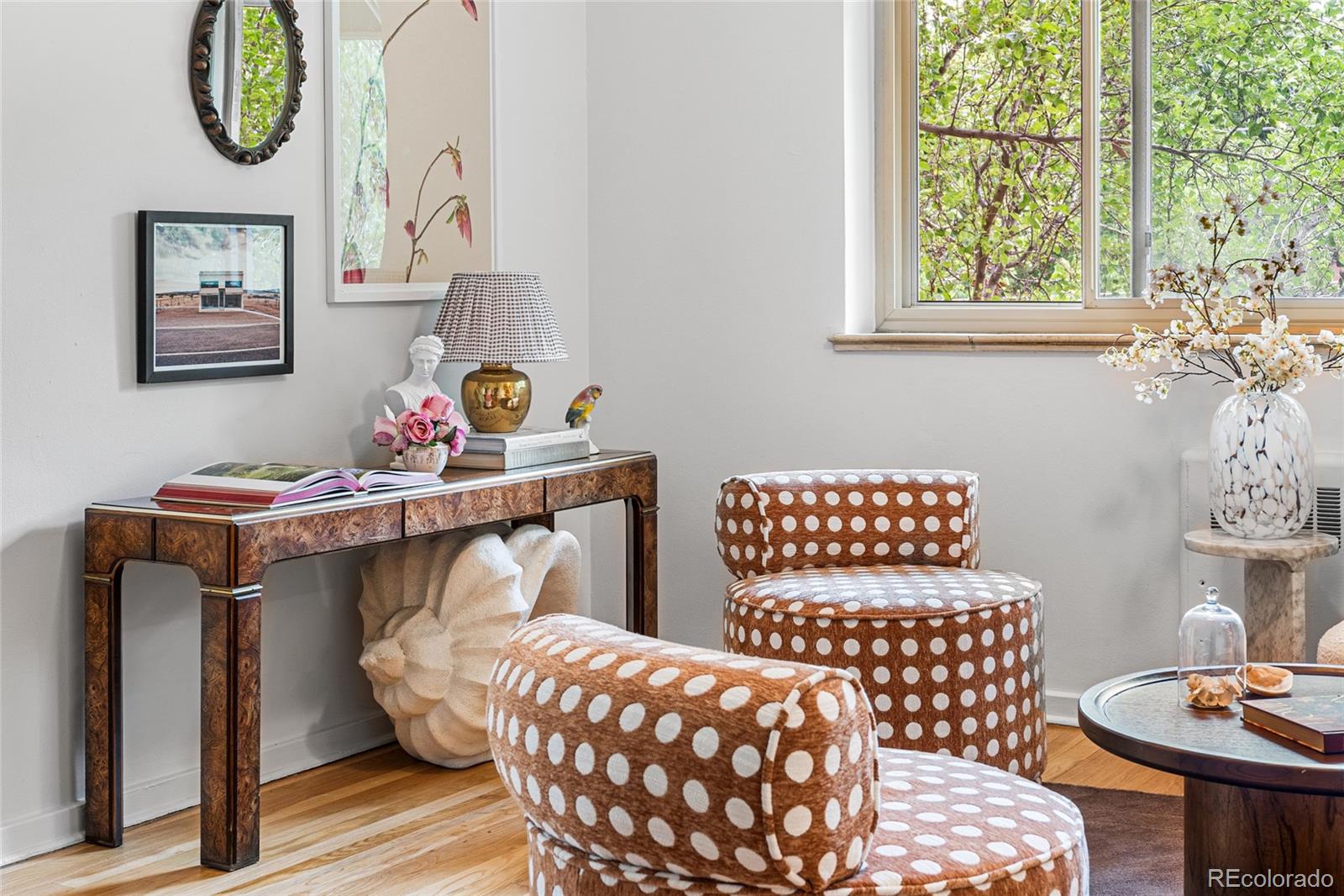 MLS Image #6 for 2100 n franklin street 5,denver, Colorado