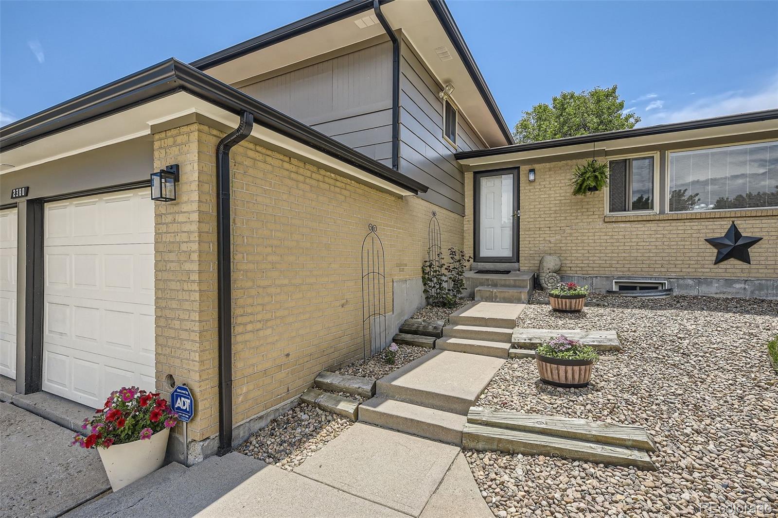 MLS Image #3 for 2380 w 105th place,northglenn, Colorado
